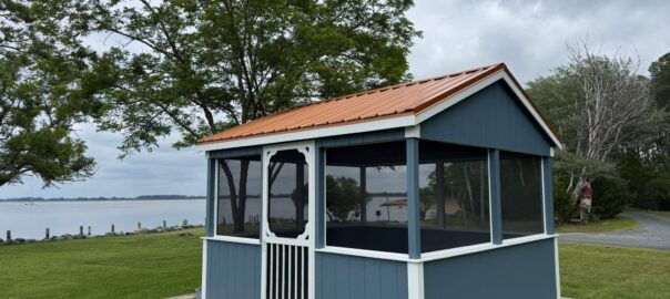 Welcome Summer with the Ultimate Backyard Crab Shack